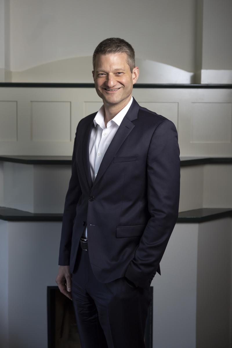 Dr. Philip Laternser